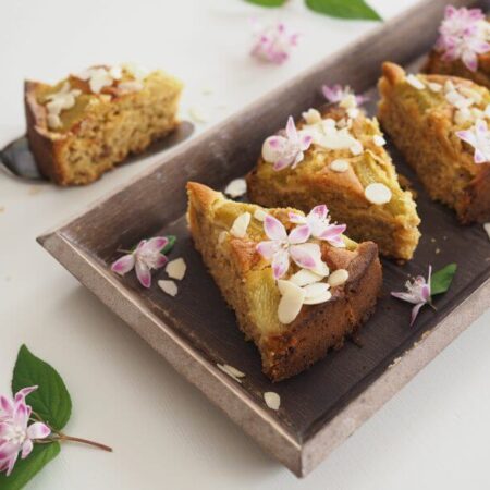 RHUBARB CAKE