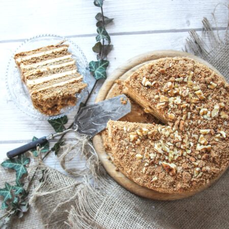 HONEY CAKE