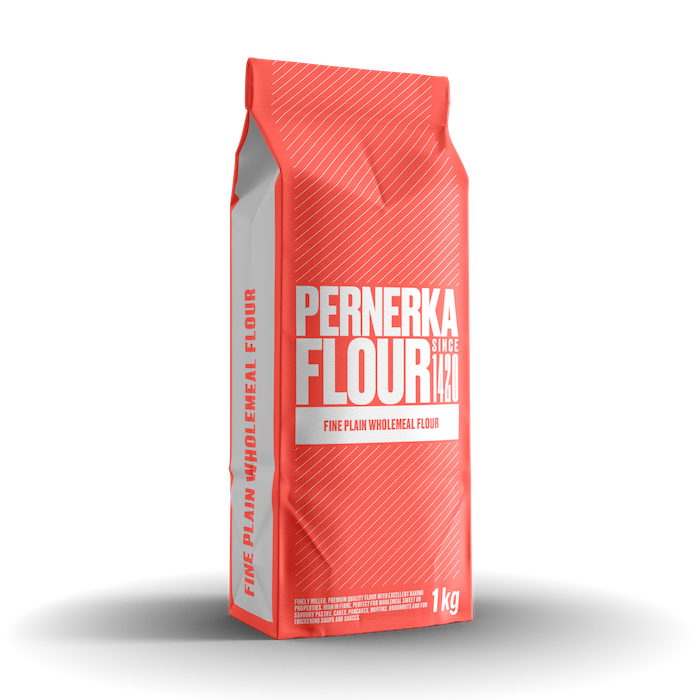 Fine plain wholemeal wheat flour can be used for making all leavened dough for baking both savoury and sweet dishes and bakes. 
