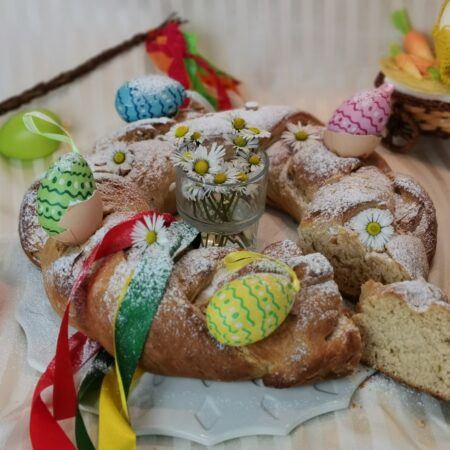 BAKED EASTER WREATH