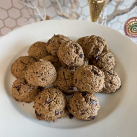 RYE AND WHEAT CHOCOLATE COOKIES