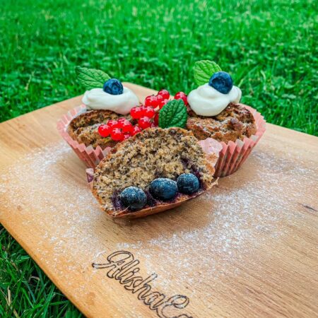 WHOLEMEAL LEMON POPPY SEED MUFFINS